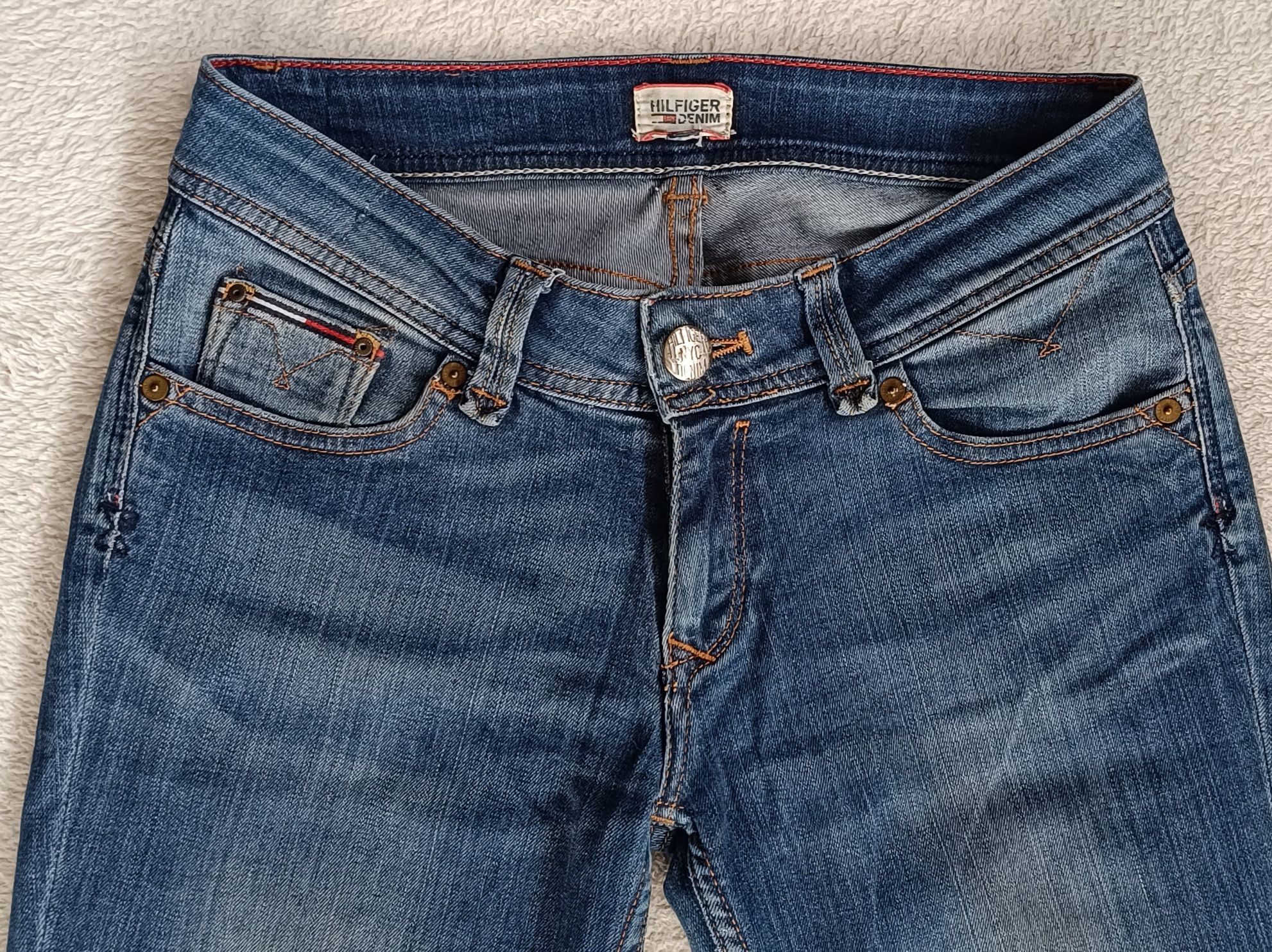 Jeansy damskie Tommy Hilfiger W26 L32