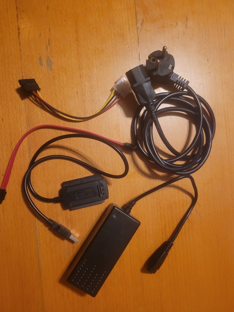 Adapter zewnętrzny SATA / ATA do USB