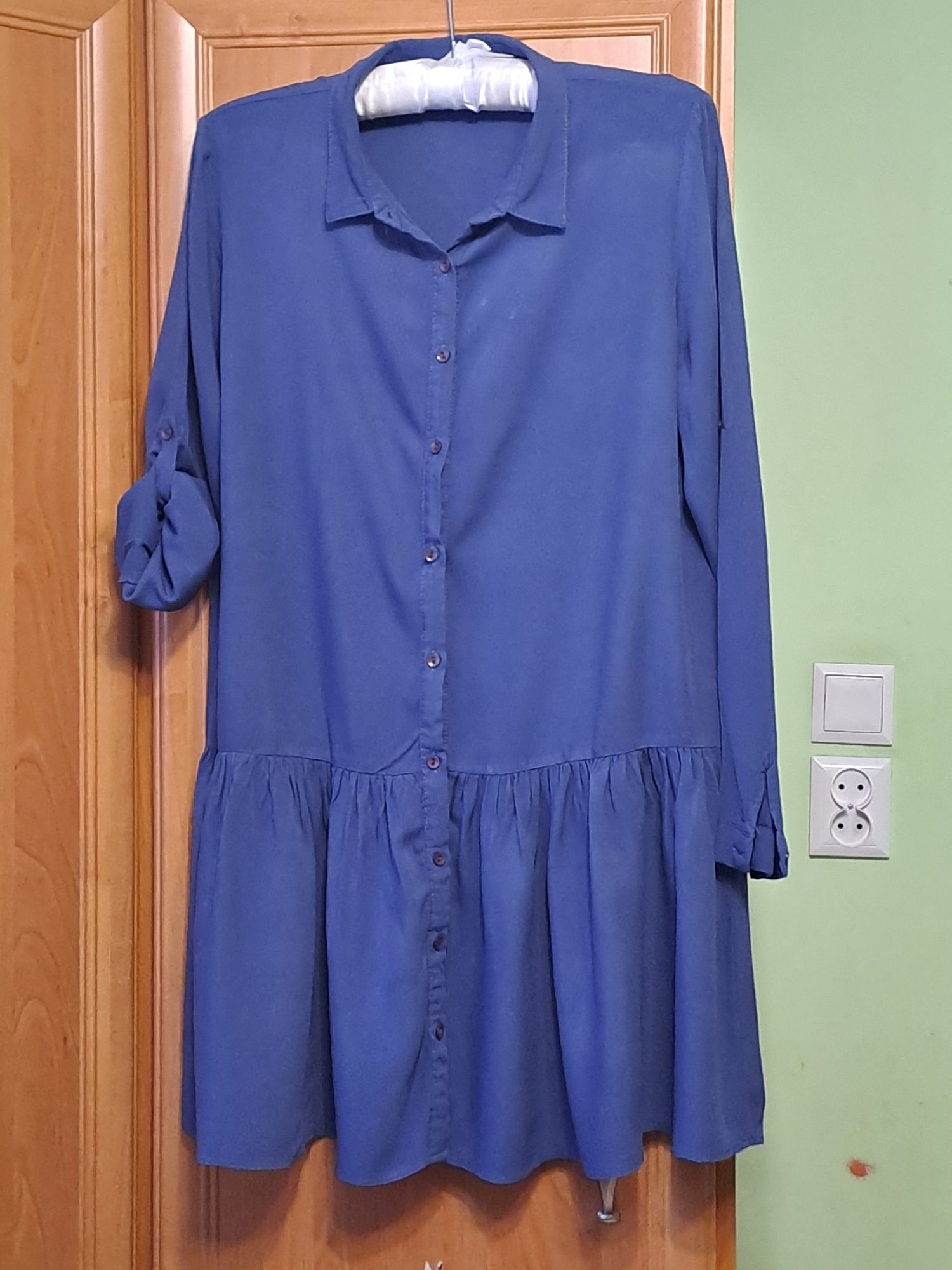 Sukienka niebieska M