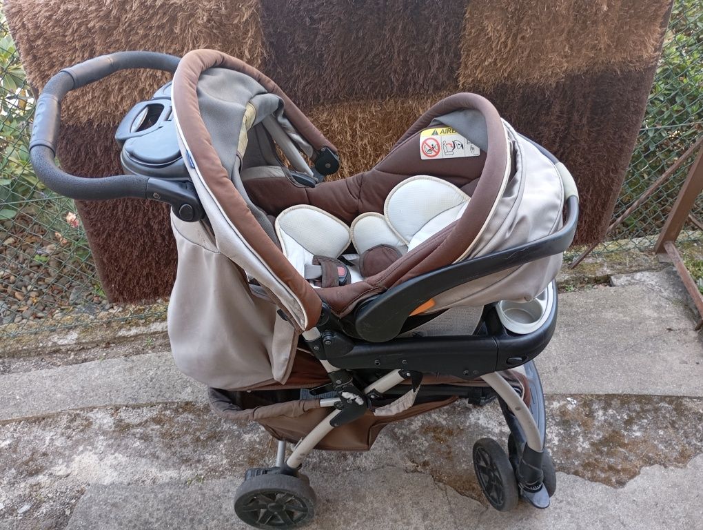 Carrinho de bebé com baby coq + saco cama