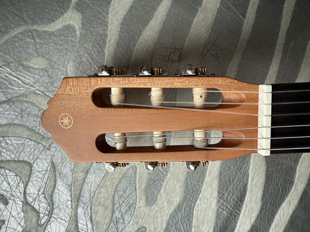 Gitara Yamaha c30m
