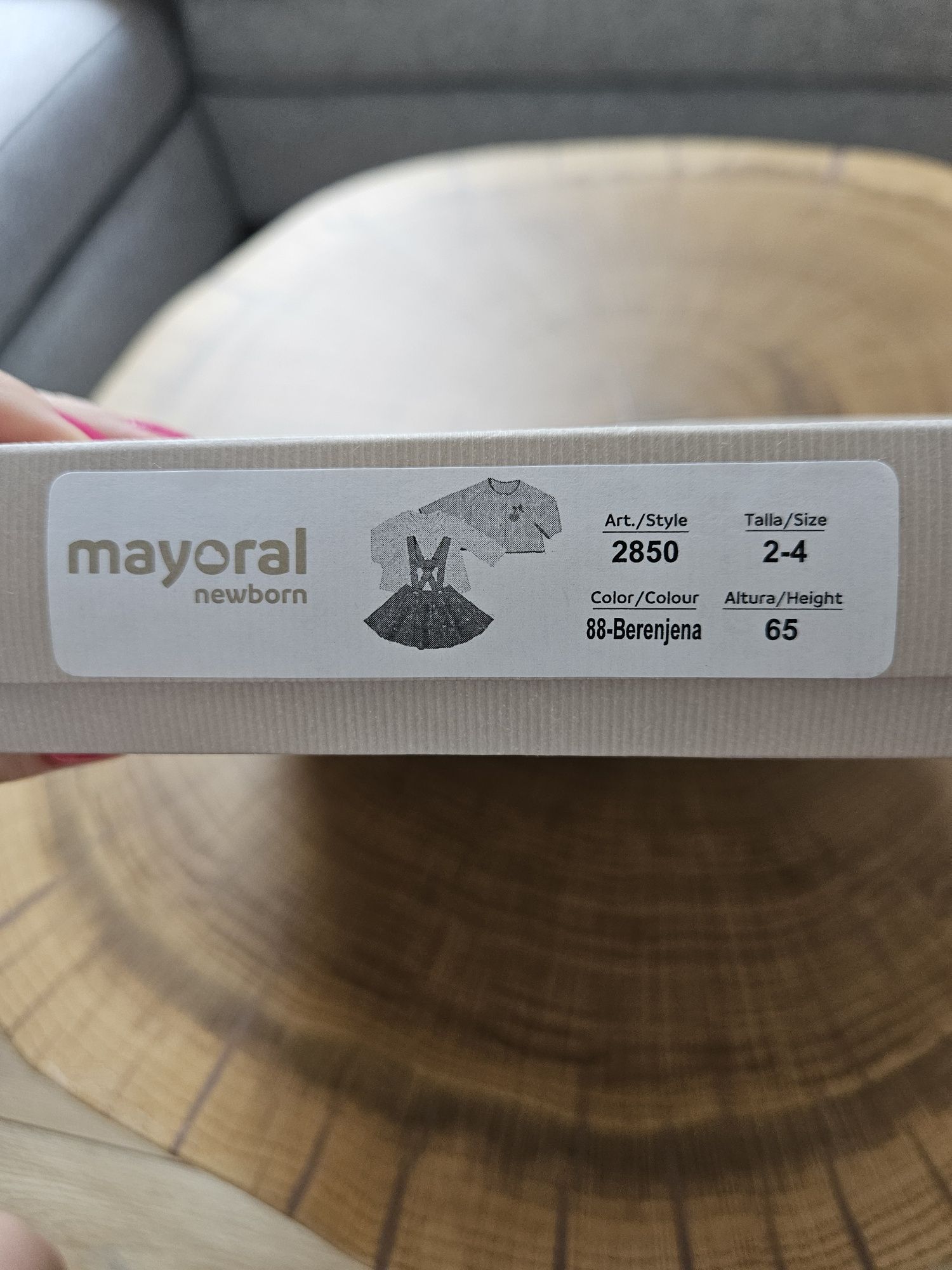 Wizytowy strój dla dziewczynki 3 części Mayoral Newborn 2-4 mies.