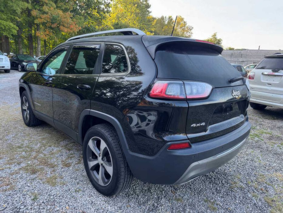 Jeep Cherokee Limited      2019