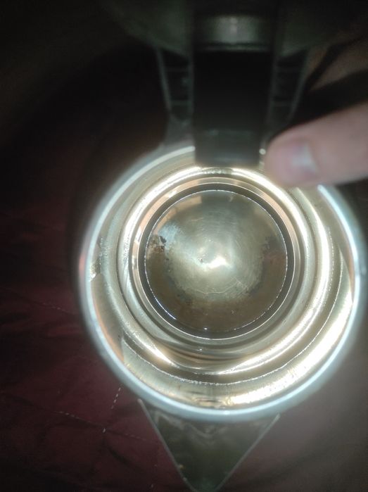 Електрочайник Grunhelm робочий без підставки