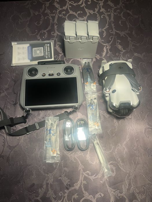 DJI Mini 4pro Fly more kombo