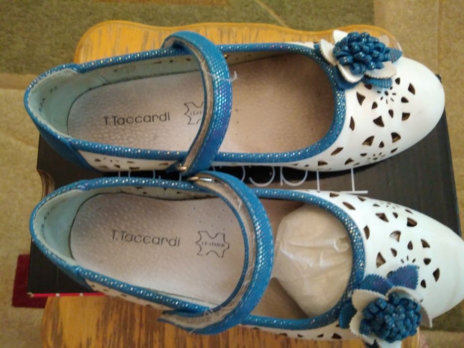 Продам туфли женские летние T. Taccardi. Размер 33