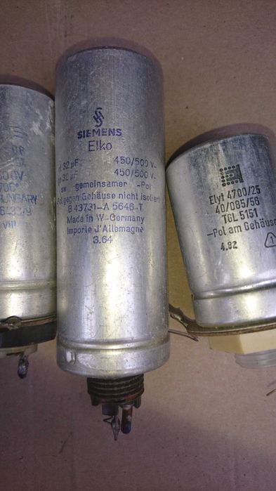 Конденсатор RFT TGL 500мкф 4700 50в