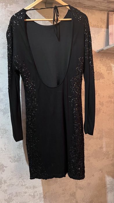 Плаття з паєтками