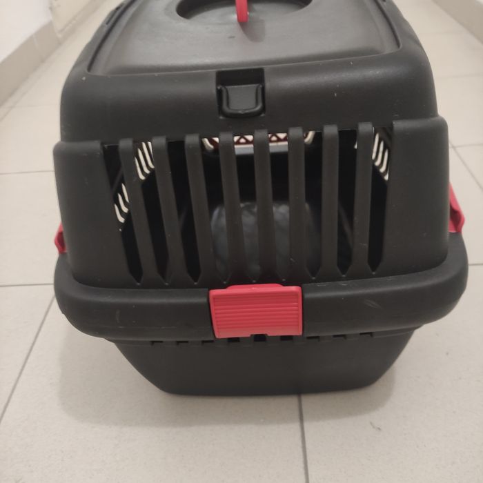 Caixa transporte para cães/gatos porte pequeno