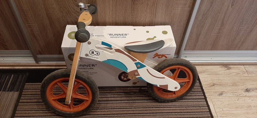 Rowerek biegowy z drewna brzozowego Runner Adventure Kinderkraft
