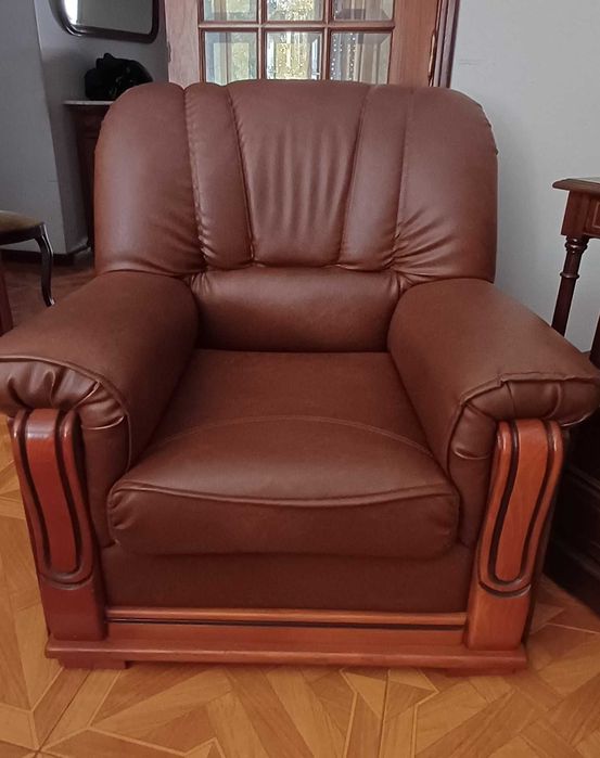 Conjunto de Sofás em Pele Genuína