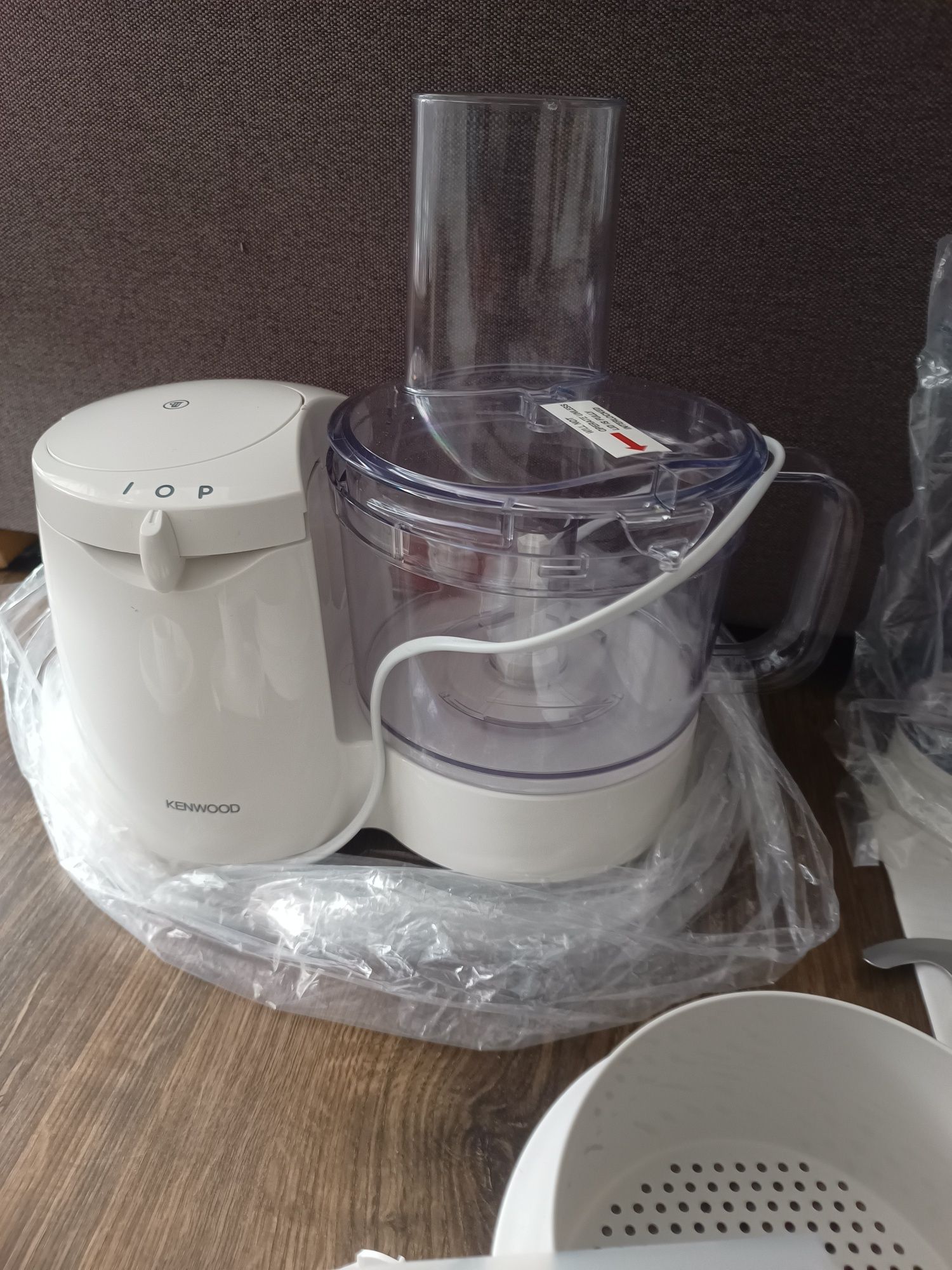 Robot kuchenny Kenwood FP180 malakser
