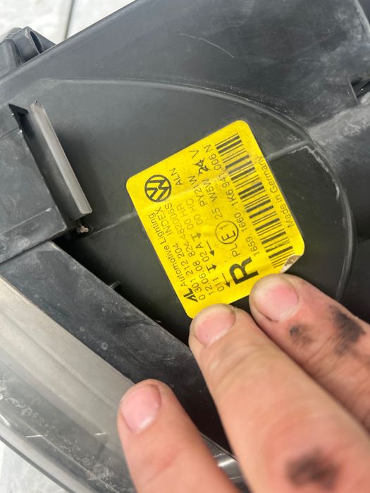 Lampa przód komplet LEWA i PRAWA VW GOLF MK5 Europa oryginal