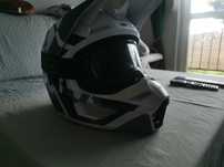 Kask FOX wraz z goglami