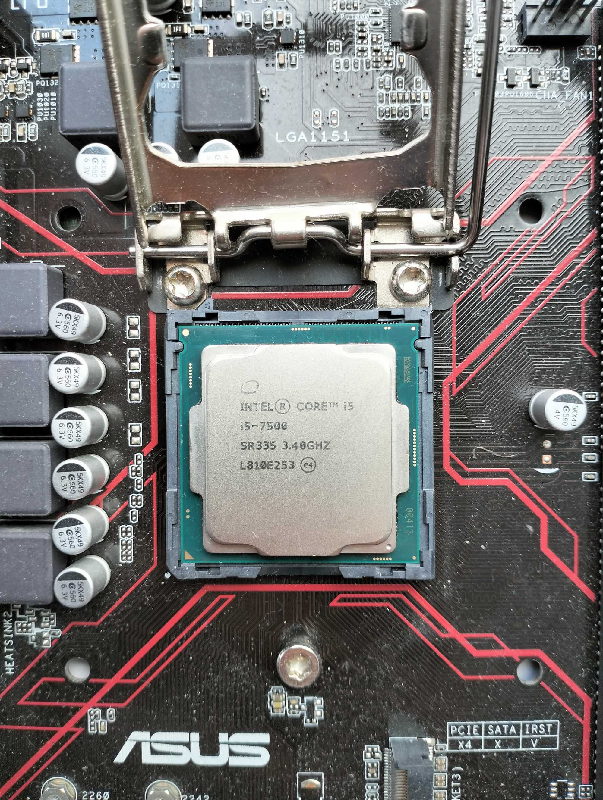 Процесор intel Core i5 7500 (s1151) реальні тести на фото (Aida64+LinX