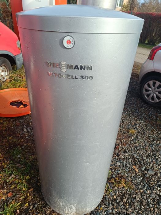 Bojler nierdzewny Viessmann Vitocell 300 zasobnik CWU  bufor 200 L