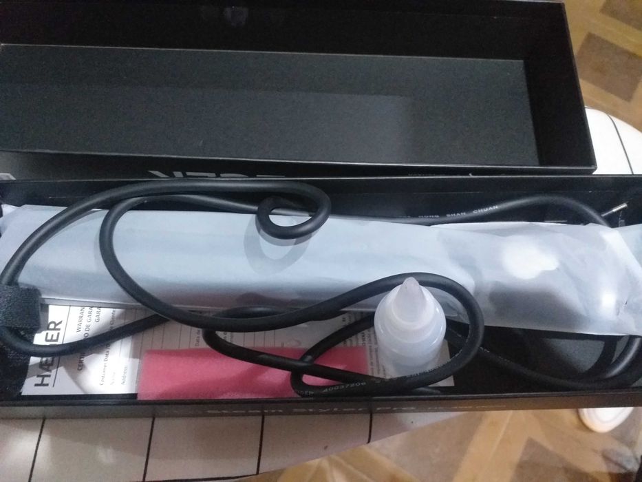 Vendo prancha de cabelo usada uma vez