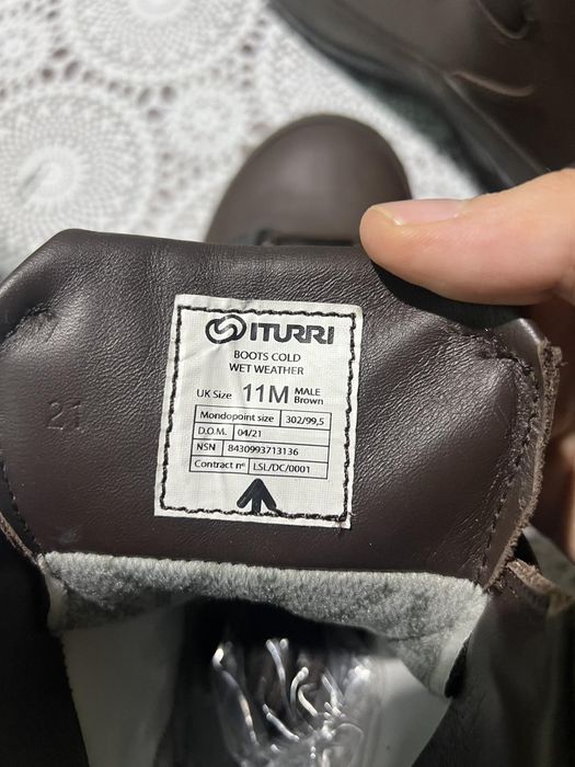 Продам нові Британські берці.