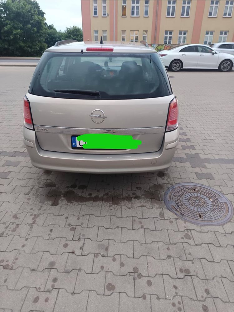 Oprl Astra h 2005 kombi sprawny opłacony z przeglądem