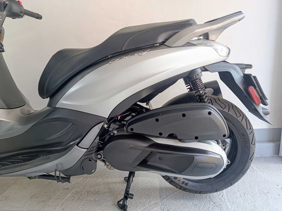 Piaggio Beverly 350 300 Sport Touring ABS ASR na kat. A2 2018r
