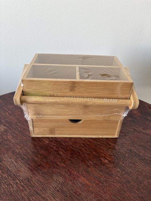 Bambusowy organizer