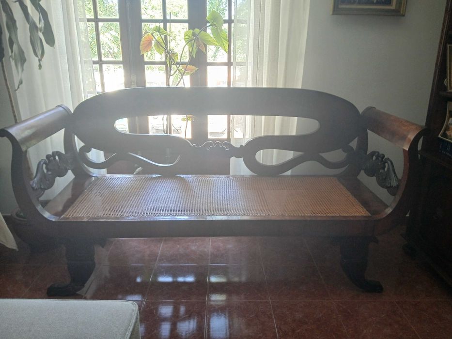 Cadeirão de Madeira