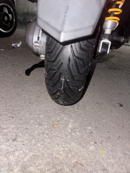 Honda Forza 350 com extras