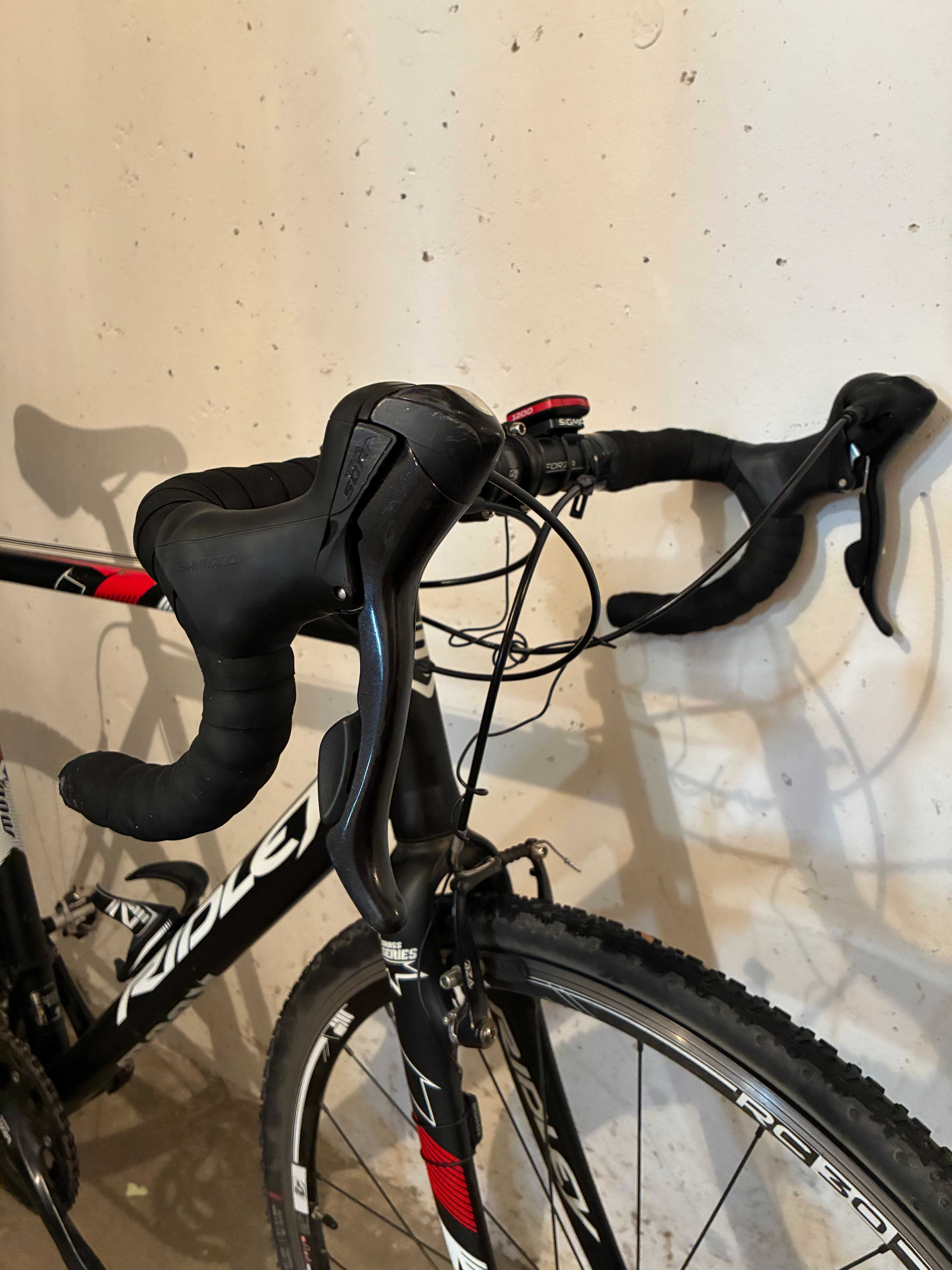 Rower Ridley X-Bow – Gravelcross z karbonowym widelecem, rozmiar L