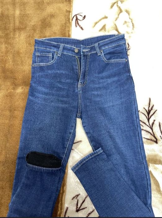 Женские тёплые джинсы