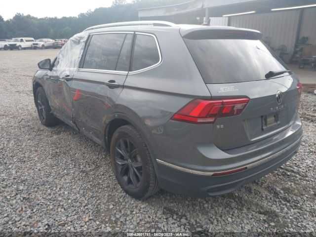 2024 VOLKSWAGEN TIGUAN 2.0T SE в дорозі