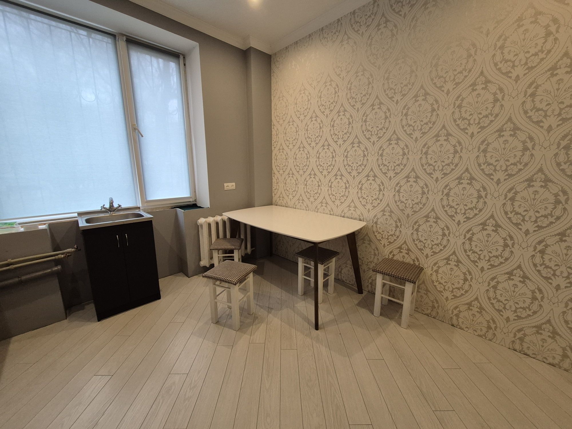 Сдам недорого красивую 2к.кв.в центре.FINKA