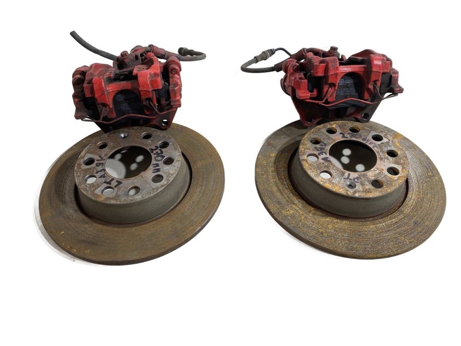 SWAP ZACISKI HAMULCOWE JARZMA TARCZE PRAWY LEWY TYŁ KOMPLET 270MM GOLF VIII Audi A3 8V 0V4