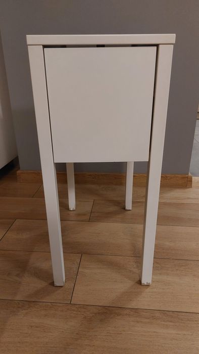Stolik nocny sprzedam
