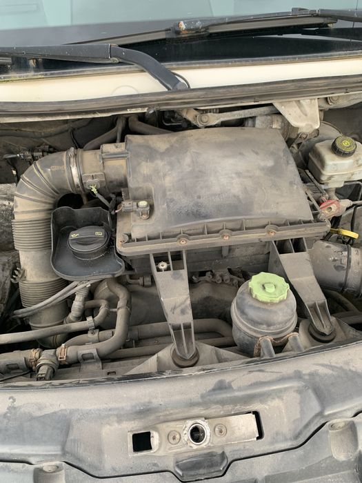 Vw crafter sredni uszkodzony