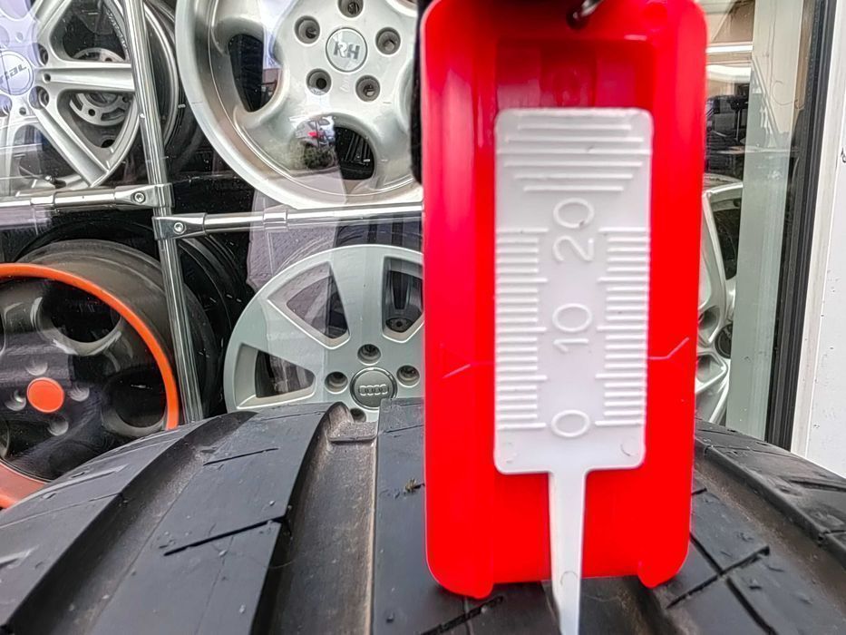 205/60R16 92H Goodyear EfficientGrip komplet lato 2020 DEMO jak NOWE