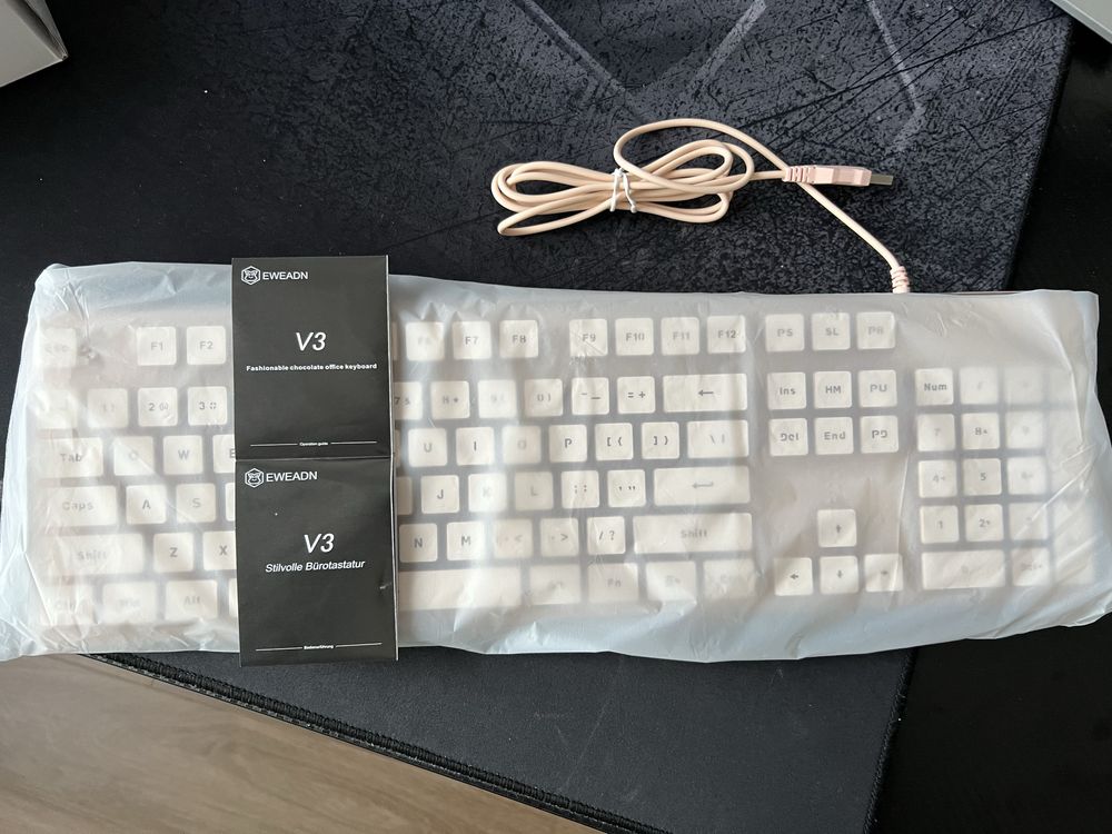 Nowa klawiatura Eweadn V3 - LED, cicha praca (silent touch), różowa