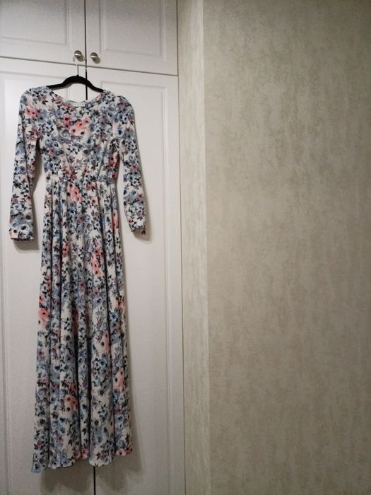 Сукня українського бренду VOVK