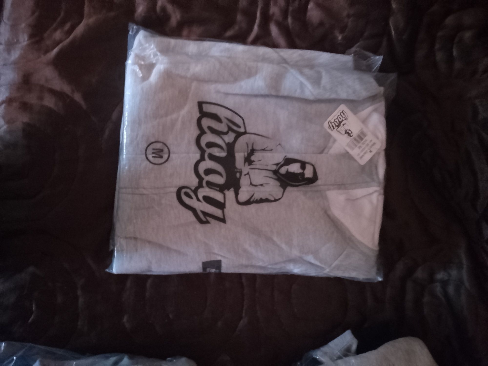 Bluza hooy szara z białymi i czarnymi wstawkami