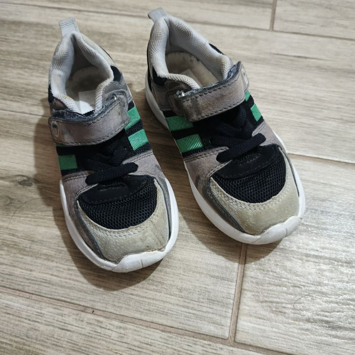 Кросівки для хлопчика 26 розмір