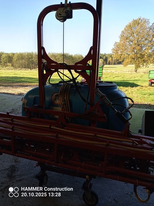 Opryskiwacz biardzki 600l 15m