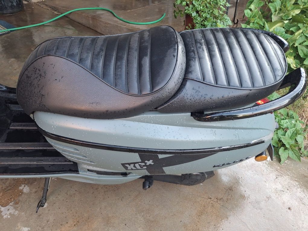 Pegeout 125 django