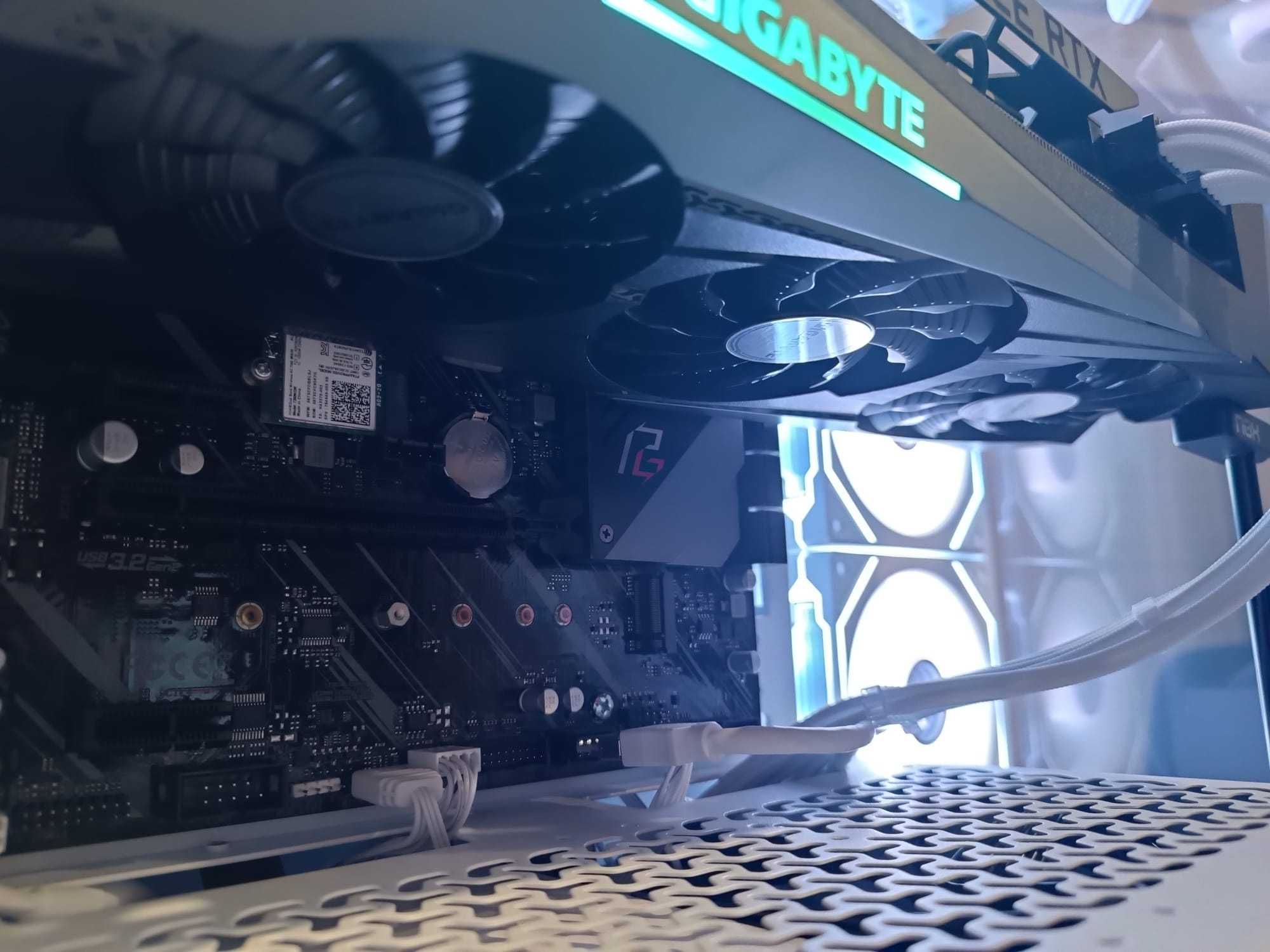 PC GAMING Branco RTX 3070TI | Ryzen 7 5700X | 32GB RAM | 1Tb SSD NVME