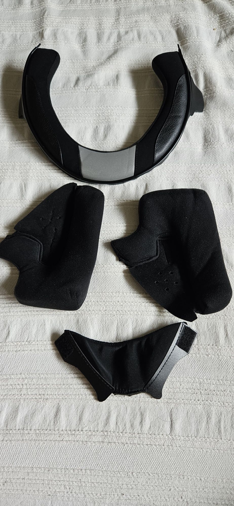 Kask Ls2 Stream EVO L czarny połysk środek nowy motocykl

LS2 AK 1032