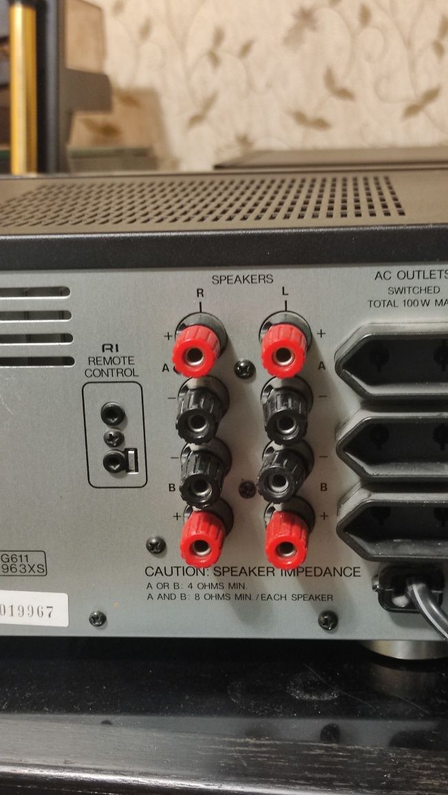 Усилитель ONKYO A8640