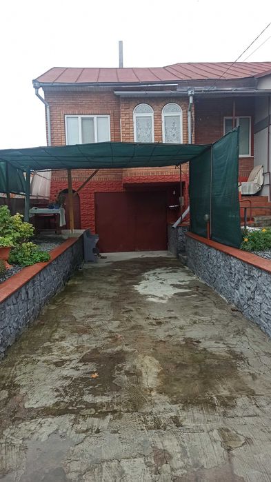 Квартира на своїй землі для життя, чи інвестиції майже в центрі міста.