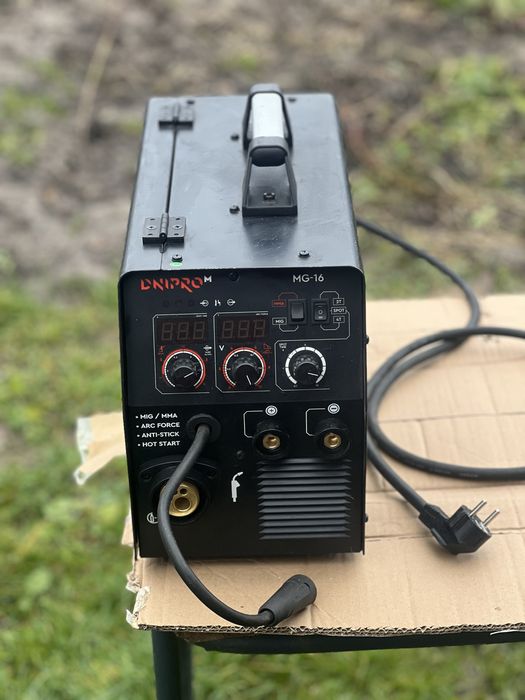 Зварювальний напівавтомат Dnipro M MG-16