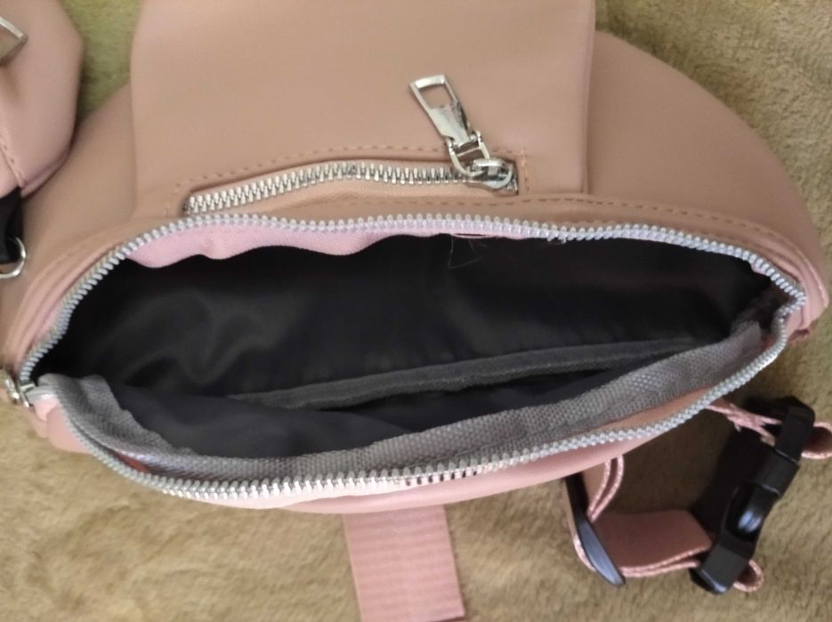 Сумка на пояс, бананка