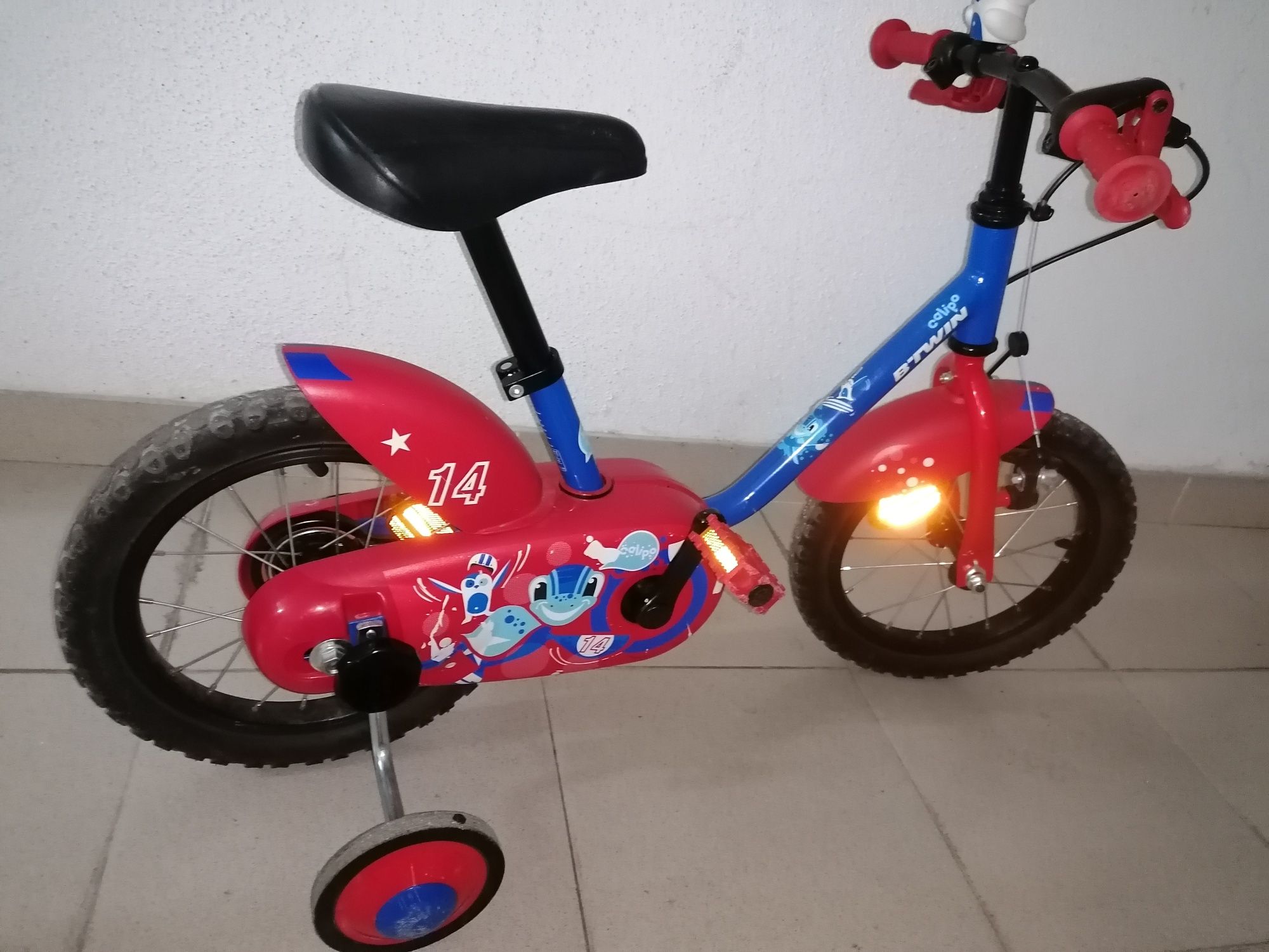 Bicicleta para criança dos 3 aos 5 anos de 14 polegadas