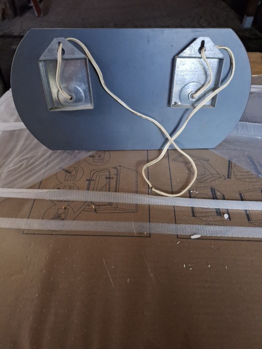 Sprzedam lampe łazienkową