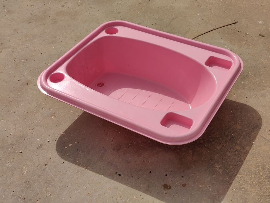Banheira de bebê - cor de rosa